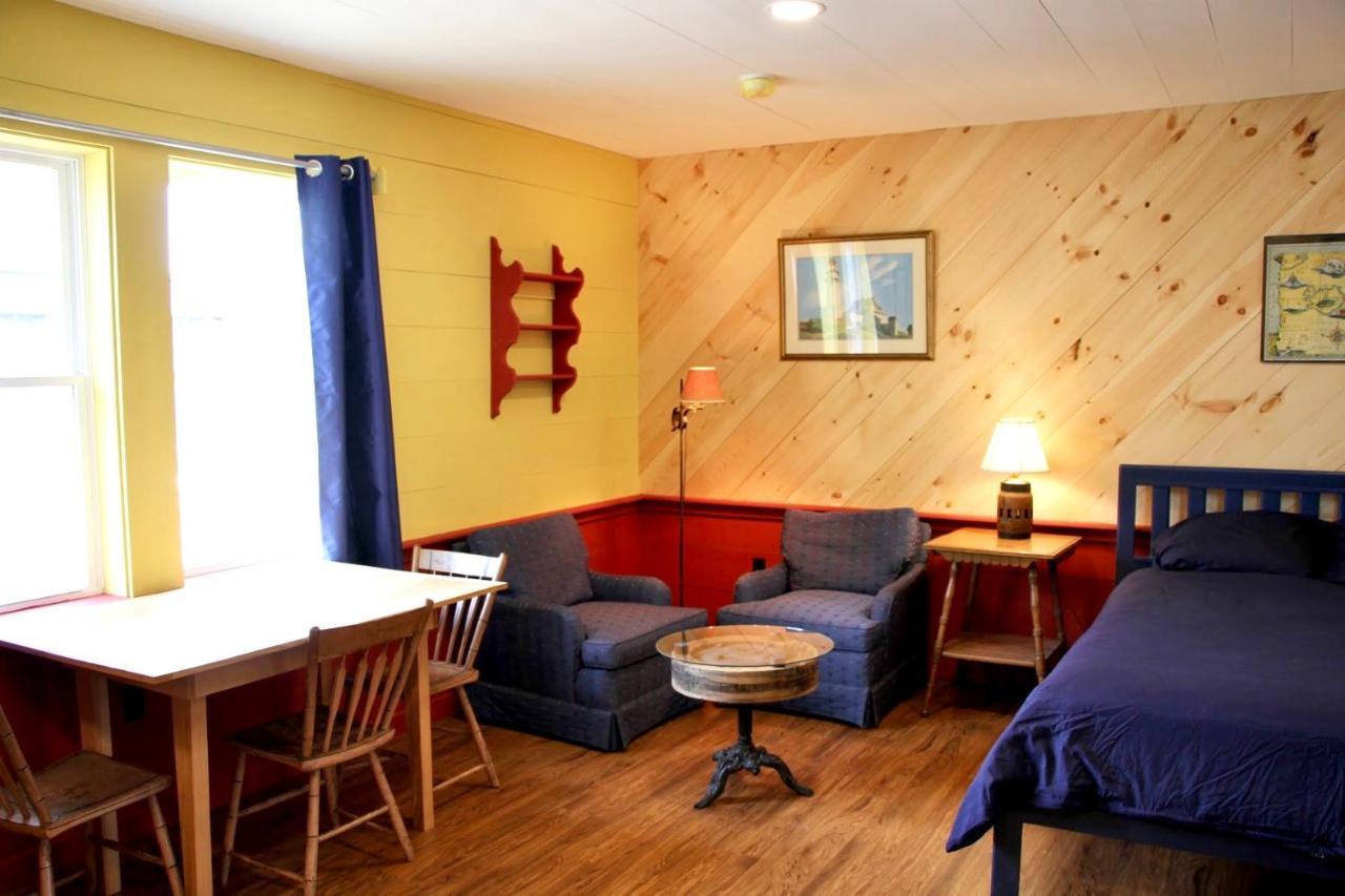West Quoddy Station Llc Hotell Lubec Exteriör bild