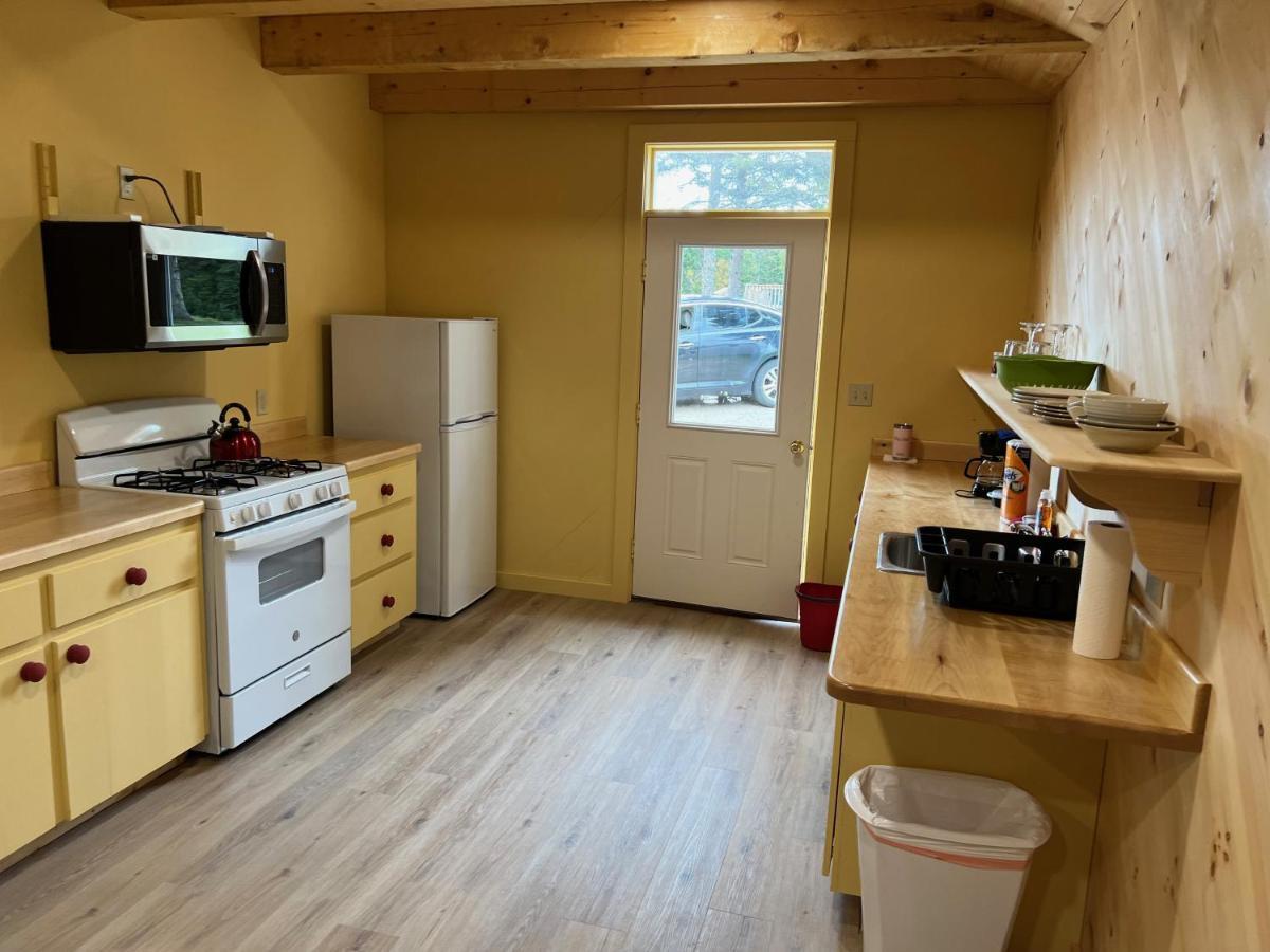 West Quoddy Station Llc Hotell Lubec Exteriör bild