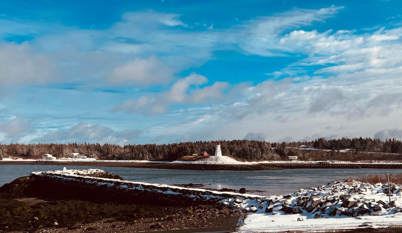 West Quoddy Station Llc Hotell Lubec Exteriör bild